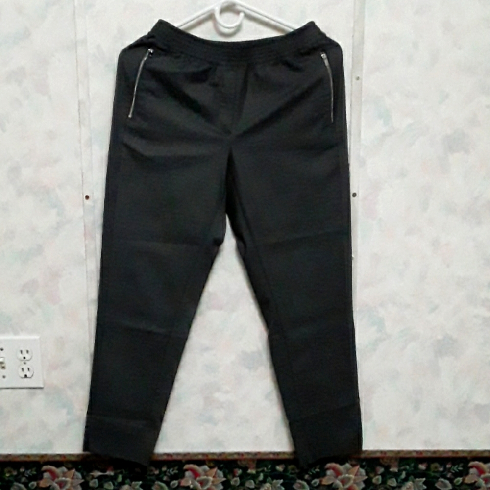 Heather grey pixie ankle pants